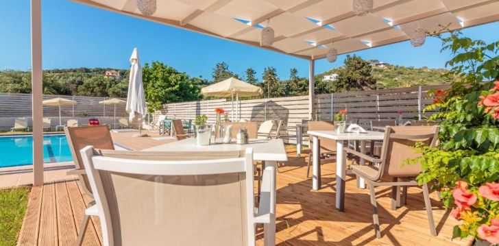 Viešbutis DIMITRA & EVDOKIA HOTEL įsikūręs Graikija.