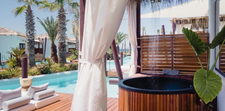 Viešbutis STELLA ISLAND LUXURY RESORT & SPA įsikūręs Graikija.