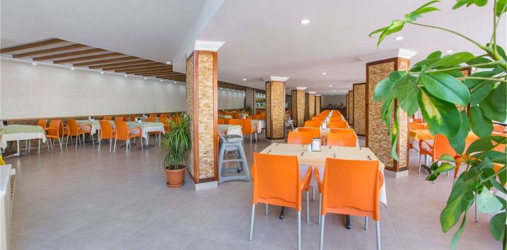SIDE RESORT ANEX (ex. OZ SIDE) - klientų vertinamas, kaip geras kainos ir kokybės santykis.