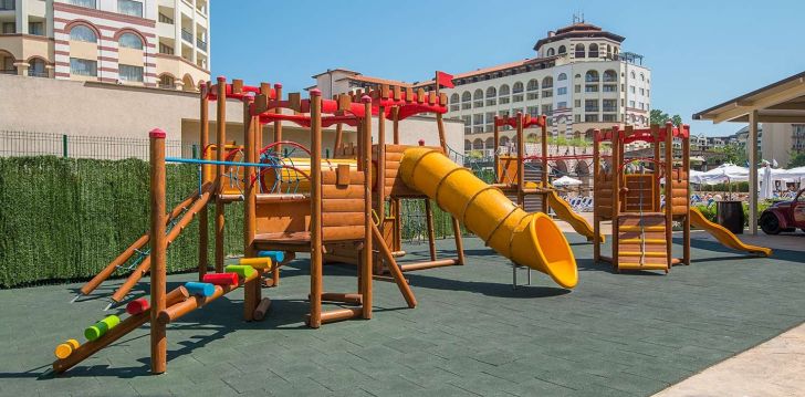 apsistokite MELIA SUNNY BEACH viešbutyje už gerą kainą.