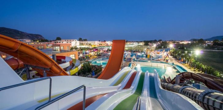 apsistokite CARETTA BEACH viešbutyje už gerą kainą. 