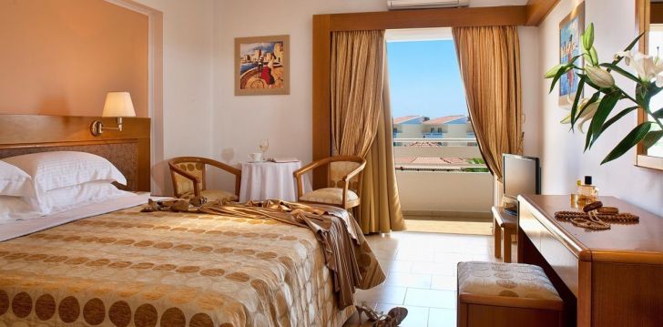 Geras kainos ir kokybės santykis atostogoms - viešbutis CEPHALONIA  PALACE – puikus pasirinkimas graikiškoms atostogoms šalia smėlio paplūdimio