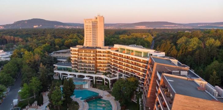 Jaukus viešbutis FLAMINGO GRAND HOTEL & SPA, jūsų atostogoms