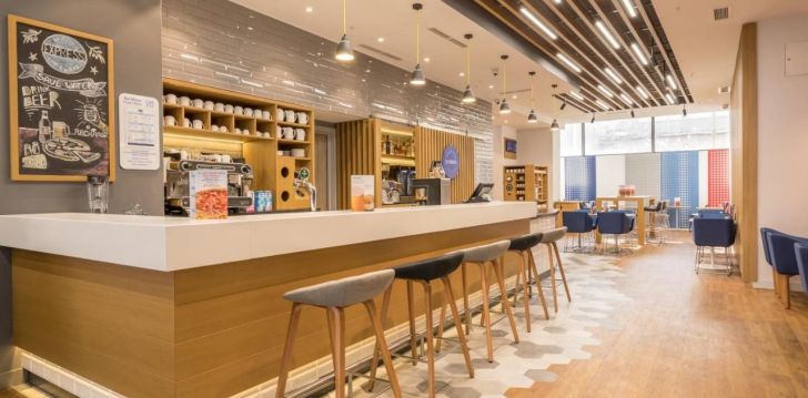 Viešbutis HOLIDAY INN EXPRESS YEREVAN įsikūręs Armėnija.