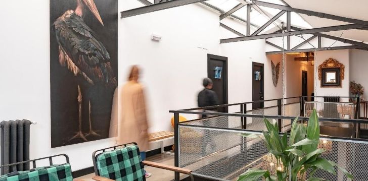 Apsistokite POSHTEL LANAVE viešbutyje už gerą kainą.