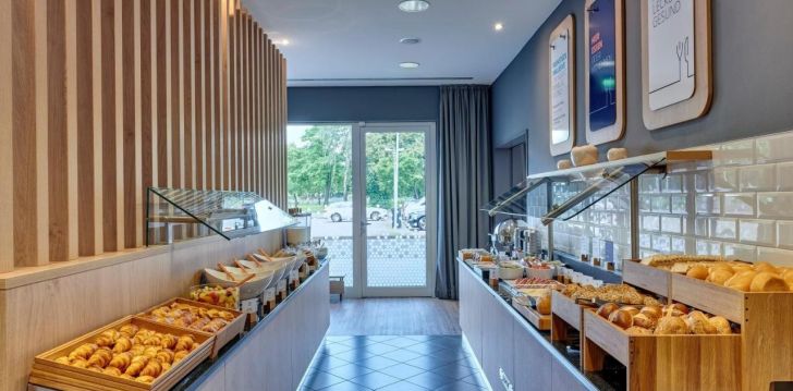 HOLIDAY IN EXPRESS COLOGNE - klientų vertinamas, kaip geras kainos ir kokybės santykis. 