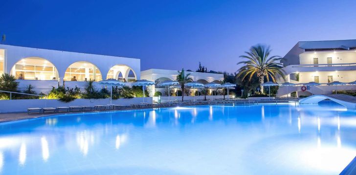 atostogos Graikija – apsistokite viešbutyje NIRIIDES BEACH HOTEL