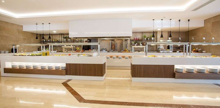 geras kainos ir kokybės santykis atostogoms - viešbutis NIRIIDES BEACH HOTEL