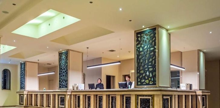 Tavo atostogos prasideda viešbutyje KRESTEN PALACE HOTEL