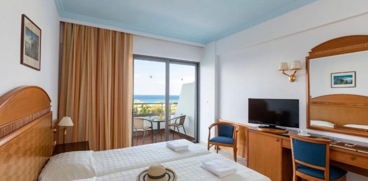 Apsistokite BLUE HORIZON PALM BEACH HOTEL & BUNGALOWS viešbutyje už gerą kainą.