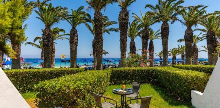 Geras kainos ir kokybės santykis atostogoms - viešbutis BLUE HORIZON PALM BEACH HOTEL & BUNGALOWS