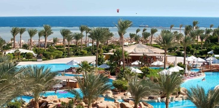 patogus viešbutis jūsų kelionei – 4* AMWAJ OYOUN RESORT & SPA
