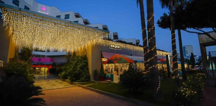 Rinkitės viešbutį AKRA V HOTEL kelionei į Turkija
