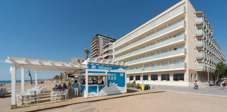 Apsistokite 4R HOTEL MIRAMAR CALAFELL viešbutyje už gerą kainą. 