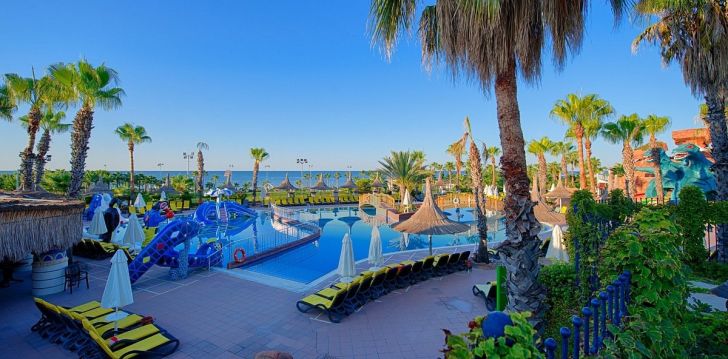 apsistokite KAMELYA K CLUB viešbutyje už gerą kainą.
