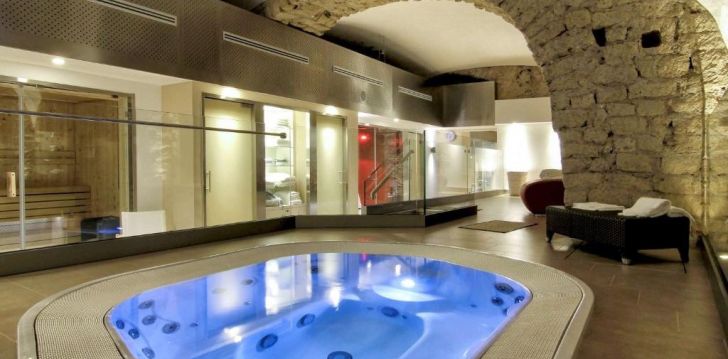 tavo atostogos prasideda viešbutyje PALAZZO CARACCIOLO NAPOLI - MGALLERY BY SOFITEL