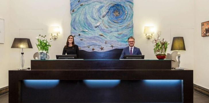 rinkitės viešbutį PALAZZO CARACCIOLO NAPOLI - MGALLERY BY SOFITEL kelionei į Italija