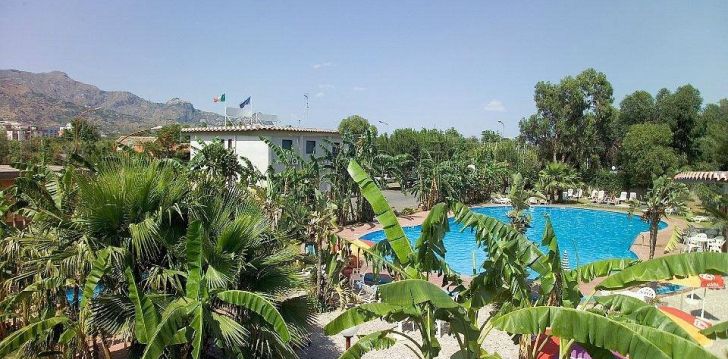Pigios atostogos Sicilijoje – jaukiame 2* viešbutyje Villaggio Alkantara 4