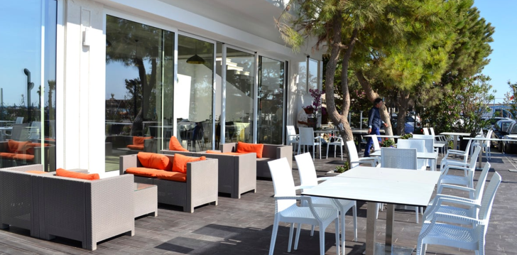Atostogos Albanija – apsistokite viešbutyje BLUMARE RESORT