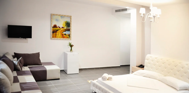 Planuoji kelionę į Albanija? apsistokite 4 viešbutyje BLUMARE RESORT.