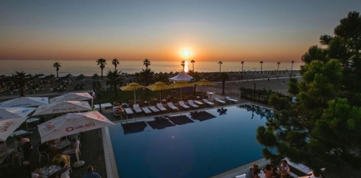 Planuoji kelionę į Albanija? apsistokite 4 viešbutyje BLUMARE RESORT. 