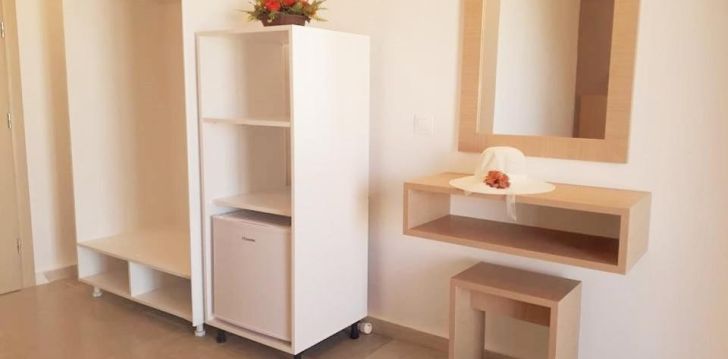 viešbutis LEFKIMI HOTEL įsikūręs Graikija.
