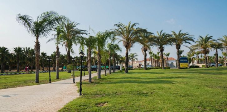 Tavo atostogos prasideda viešbutyje TSOKKOS PARADISE VILLAGE