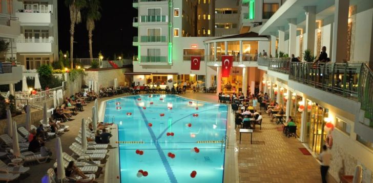 Malonus šeimos poilsis 4* Merve Sun Hotel viešbutyje Turkijoje 9
