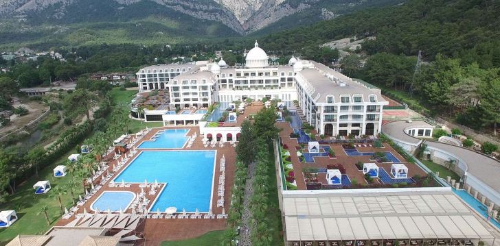 Ramybe dvelkiantis poilsis 5* viešbutyje Turkijoje JUJU PREMIER PALACE! 3