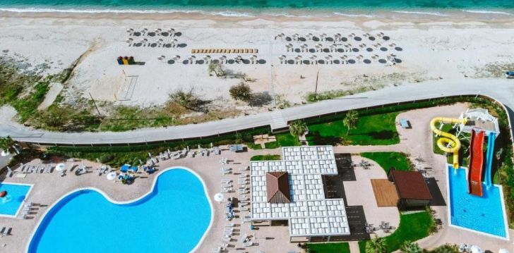 Apsistokite ALMYROS BEACH viešbutyje už gerą kainą. 