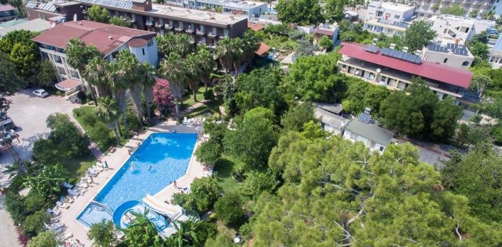 Apsistokite BELPOINT BEACH HOTEL viešbutyje už gerą kainą. 