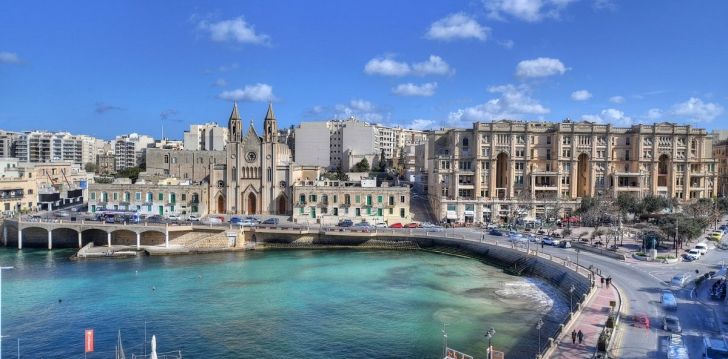 apsistokite ST. JULIANS BAY HOTEL MALTA viešbutyje už gerą kainą. 