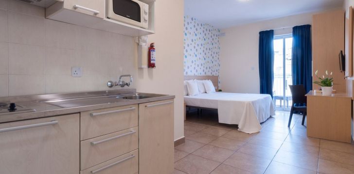 Planuoji kelionę į Malta? apsistokite 3 viešbutyje BLUBAY APARTMENTS. 