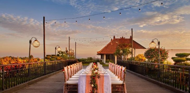 Rinkitės viešbutį JAMBULUWUK OCEANO SEMINYAK kelionei į Indonezija