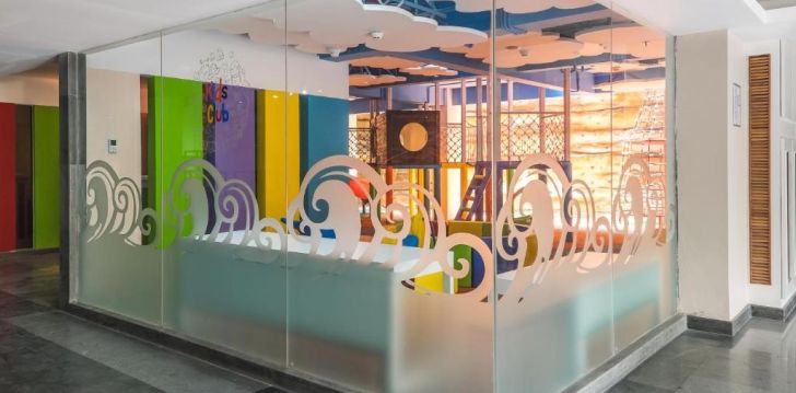 Tavo atostogos prasideda viešbutyje JAMBULUWUK OCEANO SEMINYAK