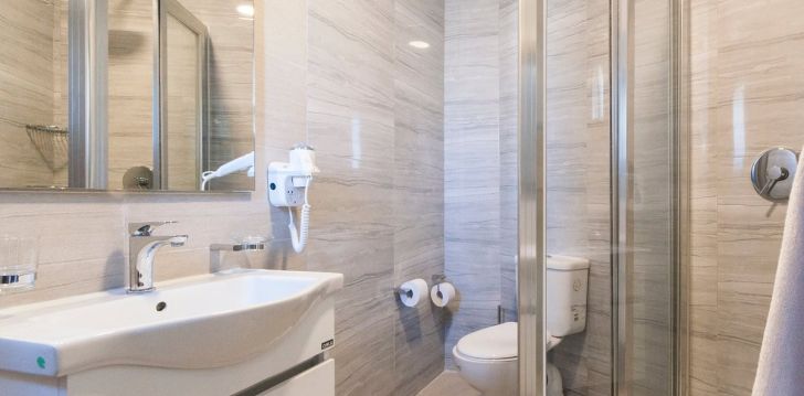 Viešbutis BLUBAY APARTMENTS įsikūręs Malta. 