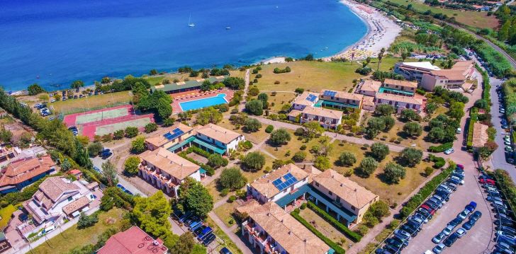 Apsistokite VILLAGGIO BAIA DELLA ROCCHETTA viešbutyje už gerą kainą. 