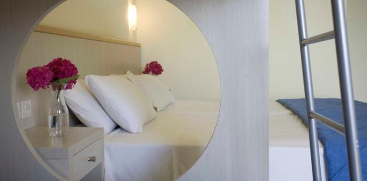 Apsistokite MAREBLUE BEACH RESORT viešbutyje už gerą kainą.