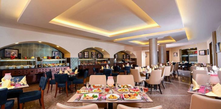 apgyvendinimas 5* PICKALBATROS ROYAL MODERNA