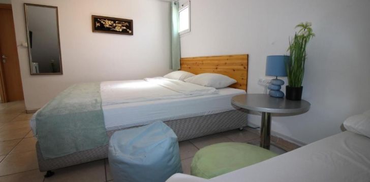 CUSTO CLUB (ADULTS ONLY) - klientų vertinamas, kaip geras kainos ir kokybės santykis.
