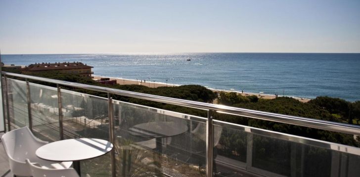 planuoji kelionę į Ispanija? apsistokite 4 viešbutyje HOTEL EUROPA SPLASH & SPA. 