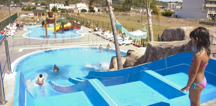 tavęs laukia poilsis Ispanija įsikūrusiame HOTEL EUROPA SPLASH & SPA
