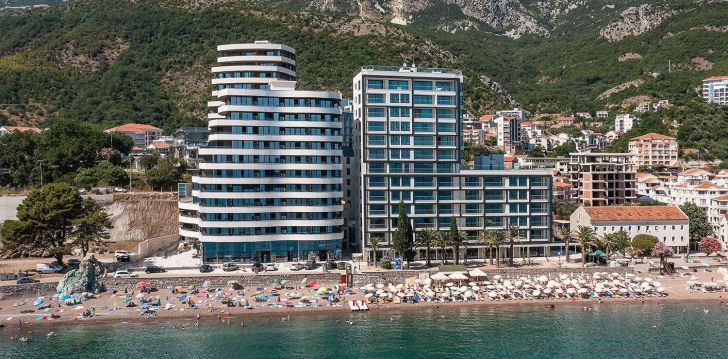 Keliaujame atostogauti į įspūdinga gamta garsėjančią Juodkalniją! 11