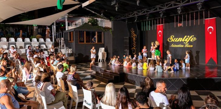 Apsistokite GRAND SUNLIFE viešbutyje už gerą kainą.