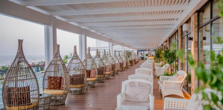 Atostogos Turkijos 5* viešbutyje SIRIUS DELUXE – kokybė, šiuolaikiškas stilius ir puikūs įvertinimai 13