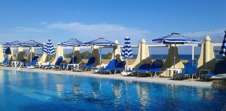Apsistokite NIRVANA BEACH HOTEL viešbutyje už gerą kainą. 