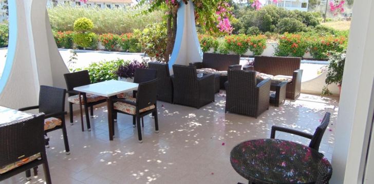 Atostogos Graikija – apsistokite viešbutyje NIRVANA BEACH HOTEL