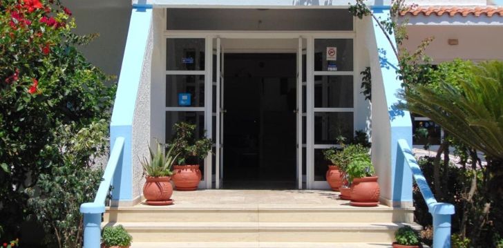 Planuoji kelionę į Graikija? apsistokite 3 viešbutyje NIRVANA BEACH HOTEL.