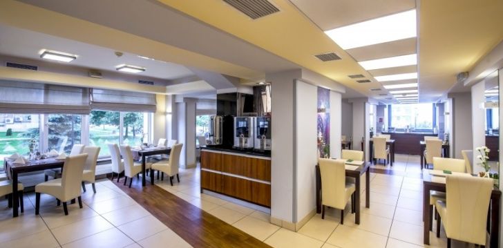 Viešbutis BEST WESTERN HOTEL PORTOS įsikūręs Lenkija.