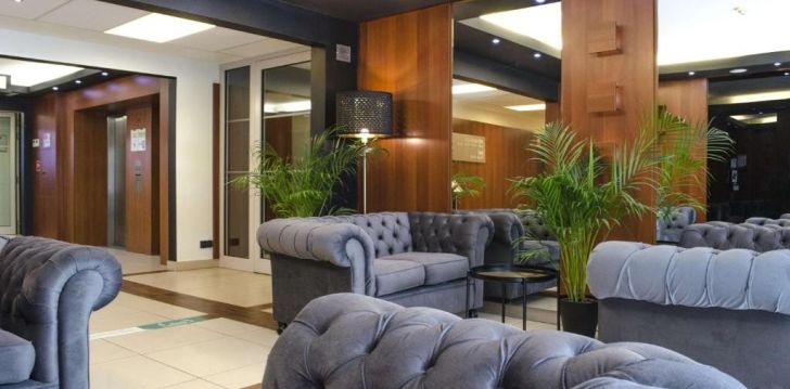 Viešbutis BEST WESTERN HOTEL PORTOS įsikūręs Lenkija. 